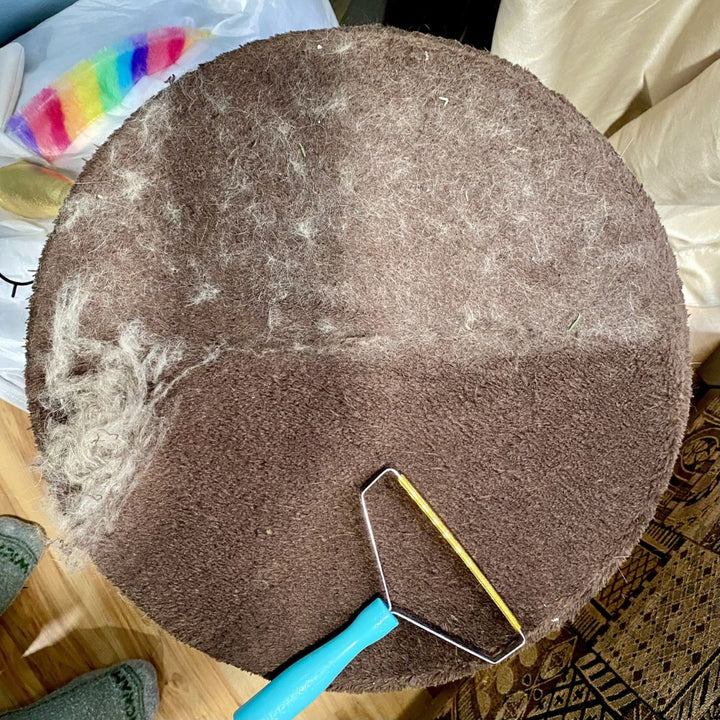 fello™ Pet Hair Remover — Lifts Stubborn Fur From Any Fabric